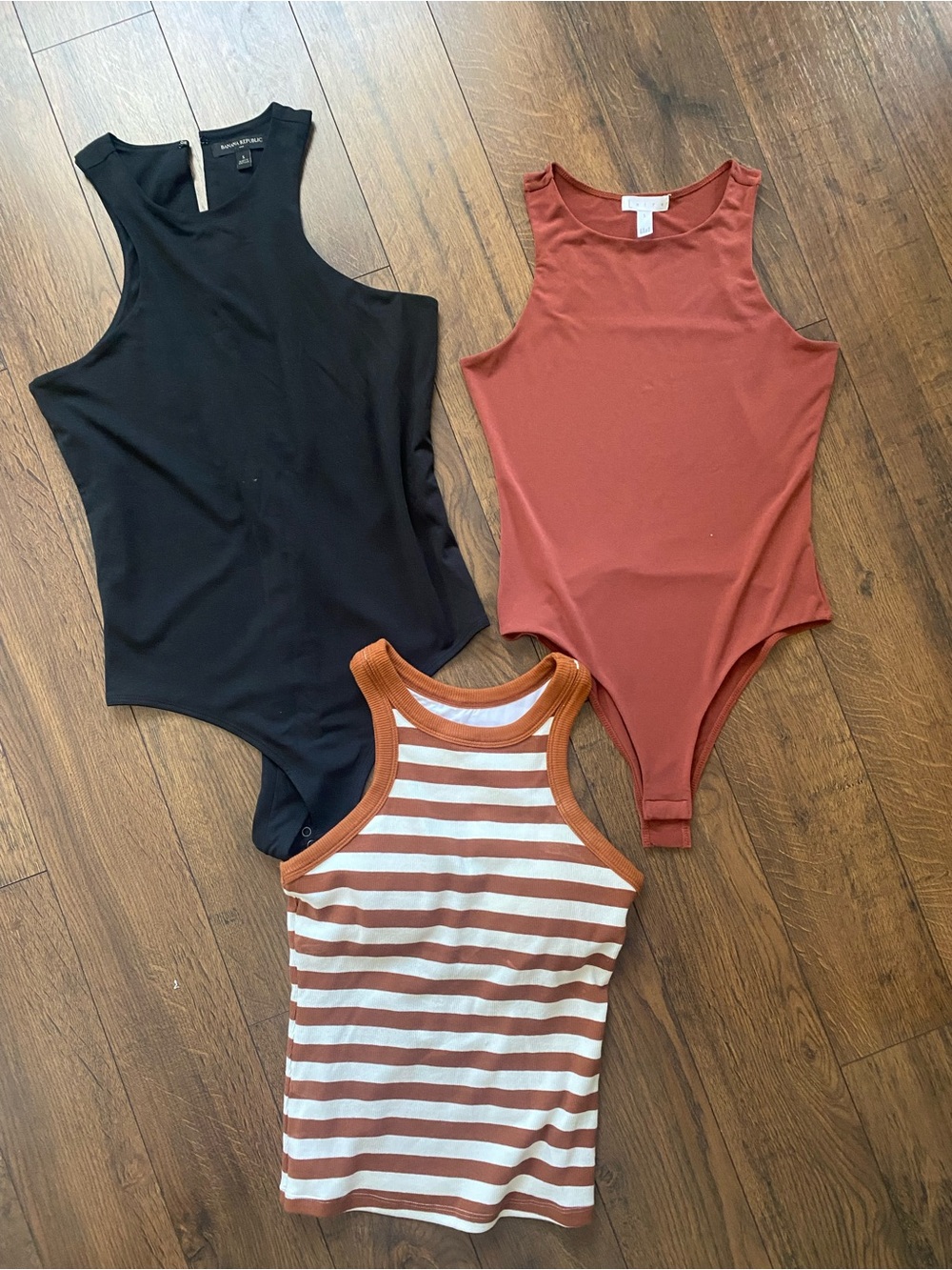 3 tops - Banana Republic , Leith, …